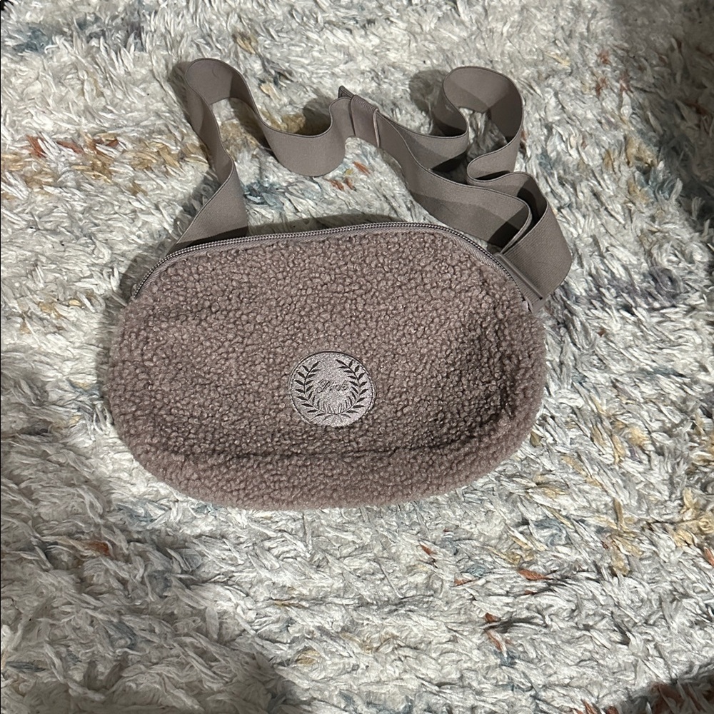 NWOT VS PINK  Sherpa Crossbody Bag